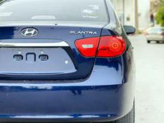 HYUNDAI ELANTRA 2010