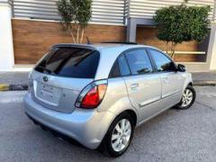 KIA RIO 2011