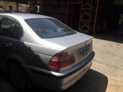 Bmw 330 دافع روباعي