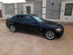 السياره والعه امورها طيبه ماشيه 112
عيبها بومبة اميه ومزطوريات BMW 328i